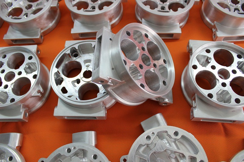 CNC加工中心為什么會撞刀？如何預防撞刀？